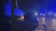 В центре Харькова BMW врезался в памятник: пострадали четыре человека (фото)