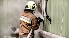 В Харькове горели подвалы: чрезвычайники спасли двоих мужчин