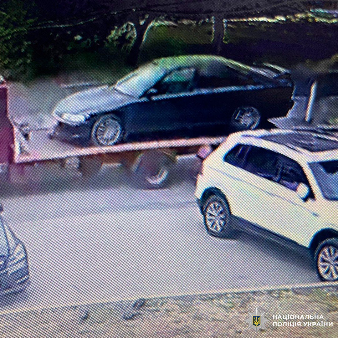 Мужчина для угона автомобиля использовал эвакуатор в Харькове