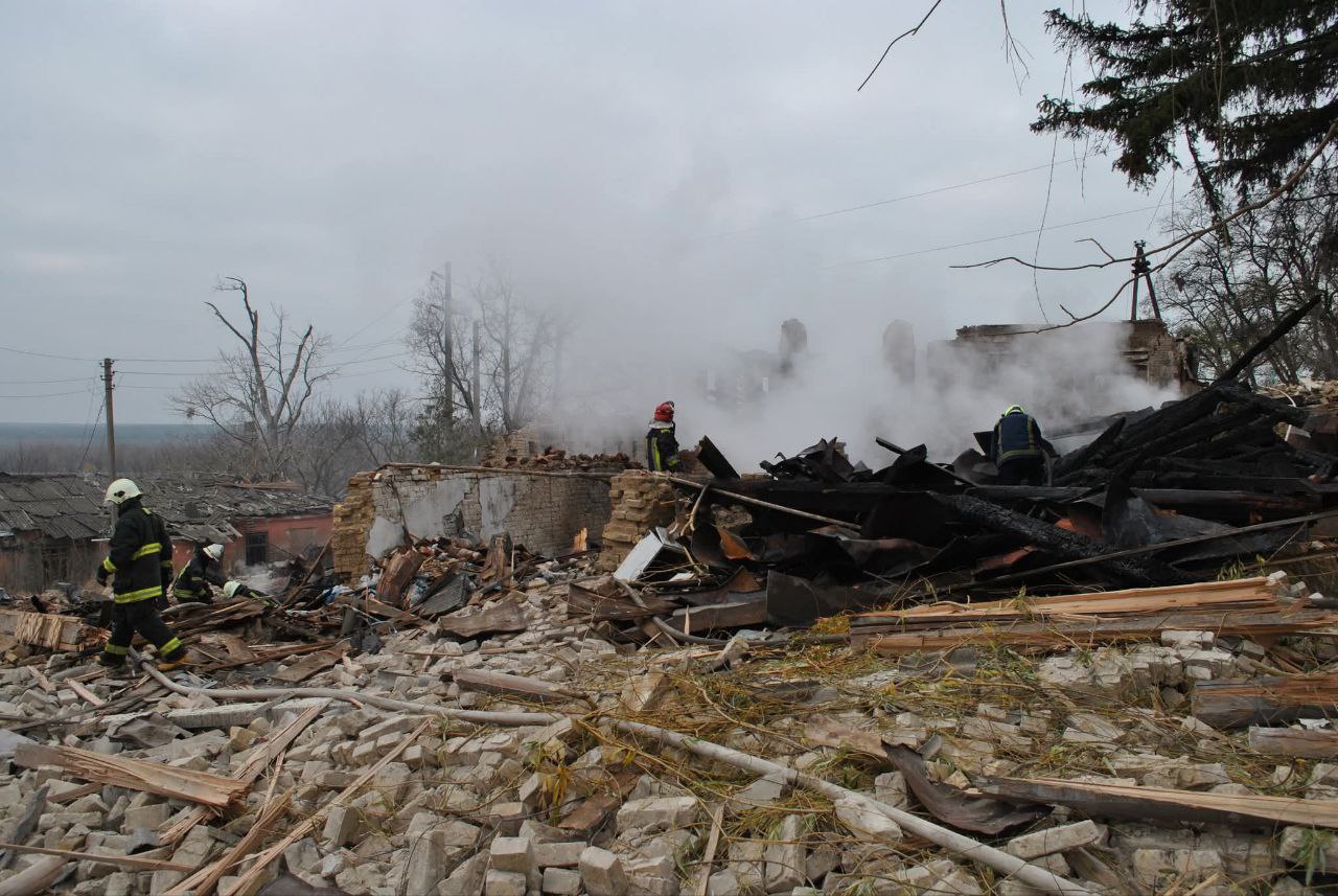 Чугуев приходит в себя после атаки: мэр заявила о колоссальных убытках (фото)