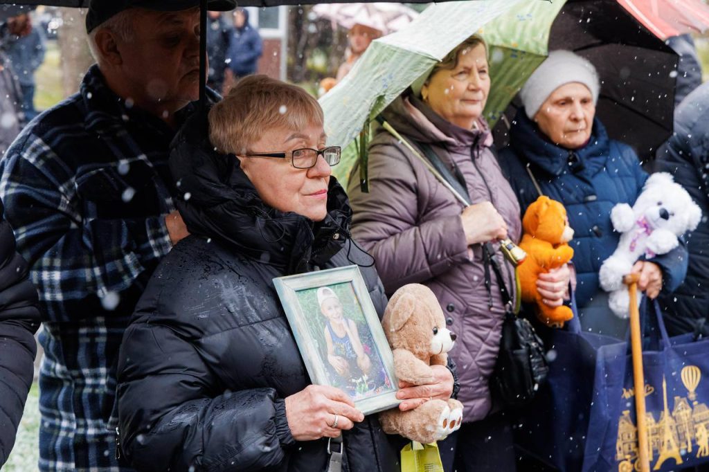 погибших детей почтили в Харькове