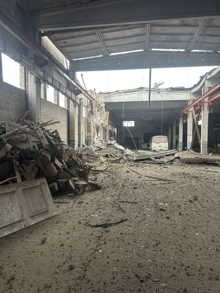 удар по Лозовой