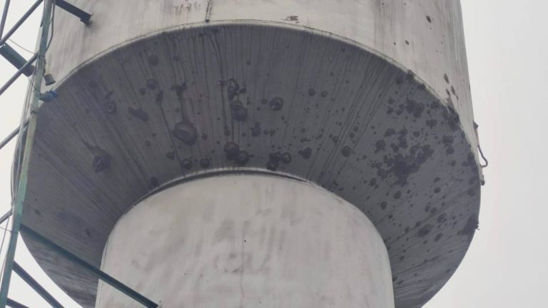 Водонапорную башню на Харьковщине обстреляли БпЛА: подробности (фото)