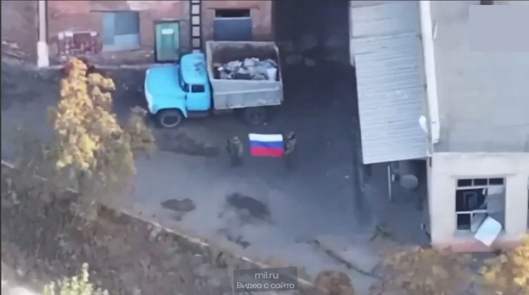 Що не так з російськими прапоровтиками в Куп’янську, пояснив осінтер Левієв 📹