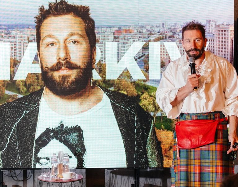 Харьков показывает вольфрамовый средний палец в сторону РФ – Чичваркин (видео)