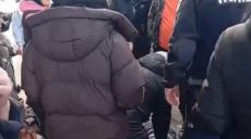 Как уклонист сбежал от копов на рынке «Барабашово» в Харькове: подробности 📹