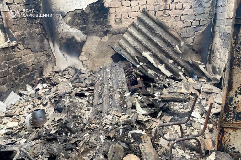 Тіло чоловіка знайшли під час пожежі на Харківщині (фото)