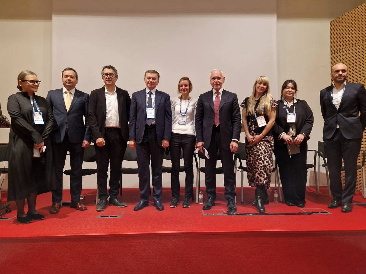 Стратегия «умного города» и соглашение: Терехов о мероприятиях в Барселоне 📹