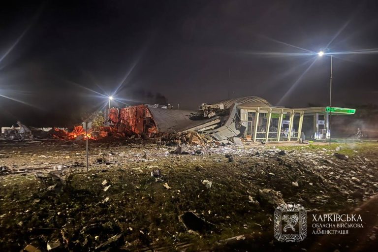 Последствия атаки: как выглядит АЗС после ударов КАБ по Харьковщине (фото)