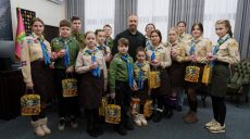 «Символ несокрушимости и веры». На Харьковщину привезли Вифлеемский огонь 📷