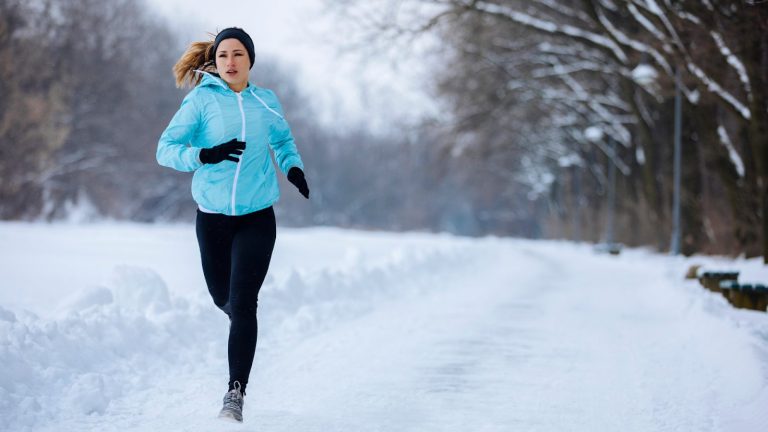 Біг у мінус: що робити до та після тренування, щоб почуватися нормально