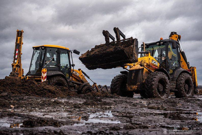 “Будемо допомагати” – Терехов про будівництво фортифікацій на Харківщині