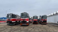 «Было непросто»: мэр похвастался обновленным парком электротранспорта (фото)