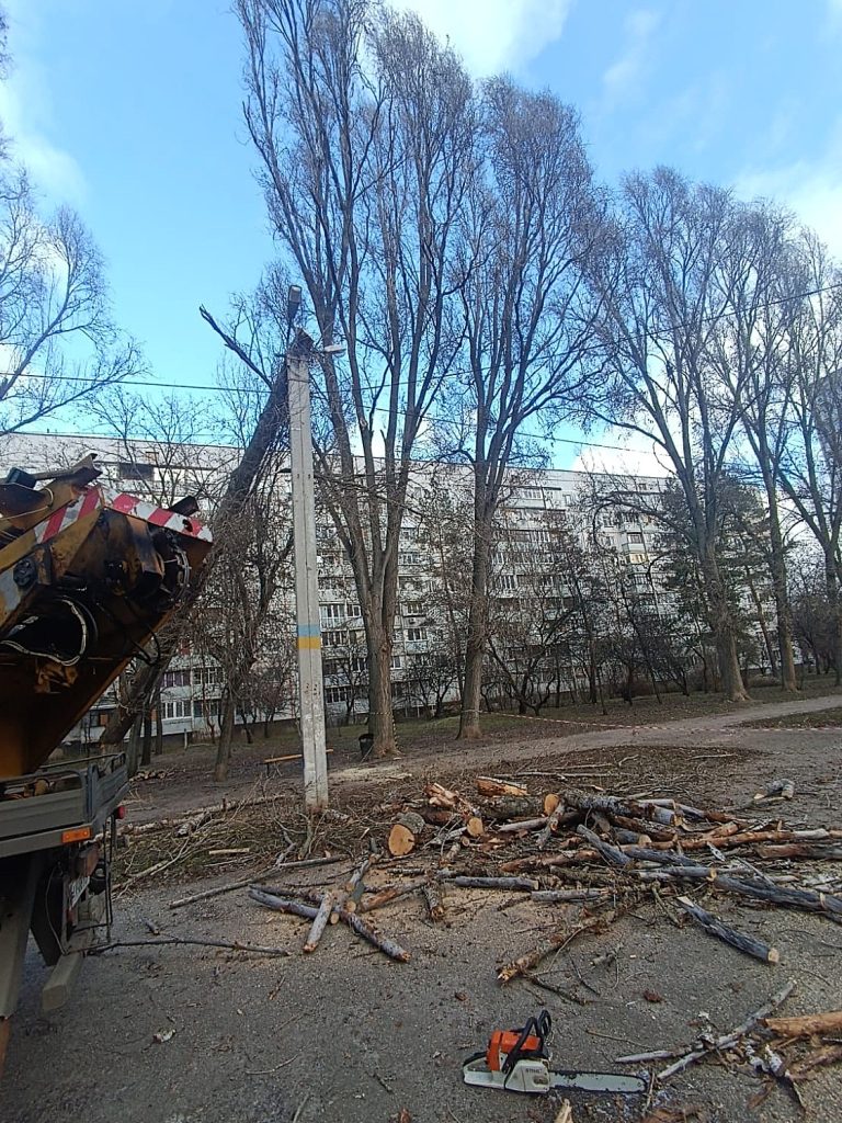 Последствия урагана в Харькове 3