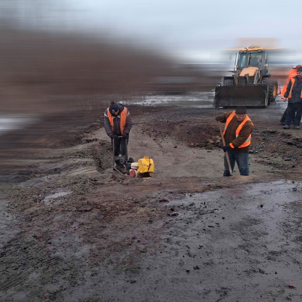 Ремонт дороги на Золочівщині