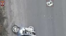 Окупанти вбили чоловіка на Харківщині, поруч залишили «ждуна»