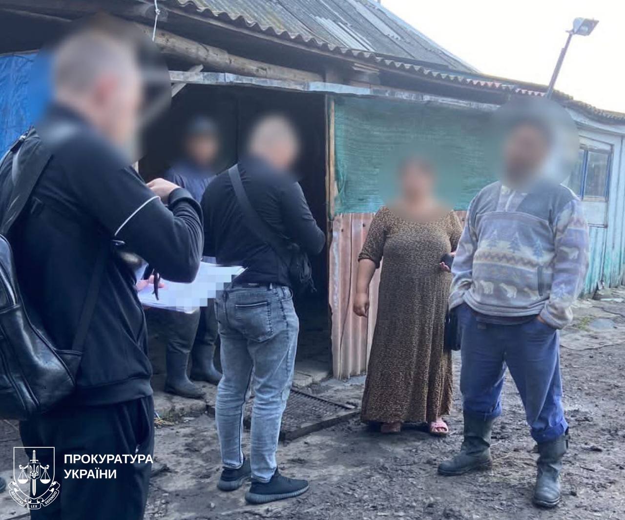 Ромов, которые обманули пенсионеров на 1,5 млн грн, приговорили на Харьковщине