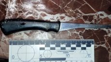 Ударил ножом знакомого во время ссоры: на Харьковщине задержали мужчину