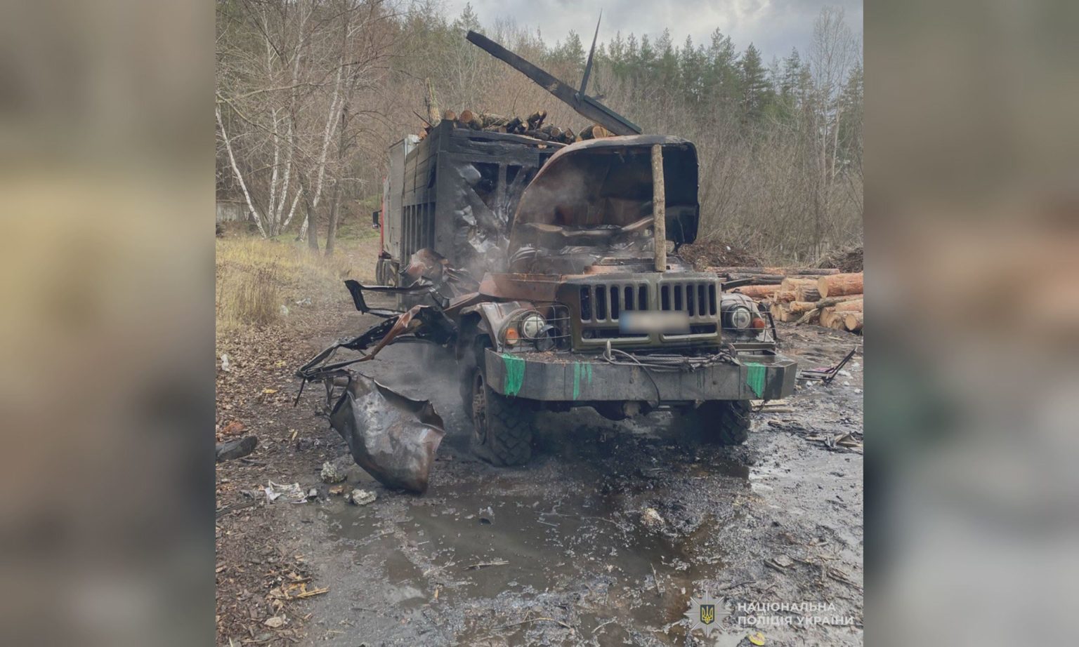 Двоє чоловіків загинули на Харківщині: ворожий БпЛА вдарив по вантажівці