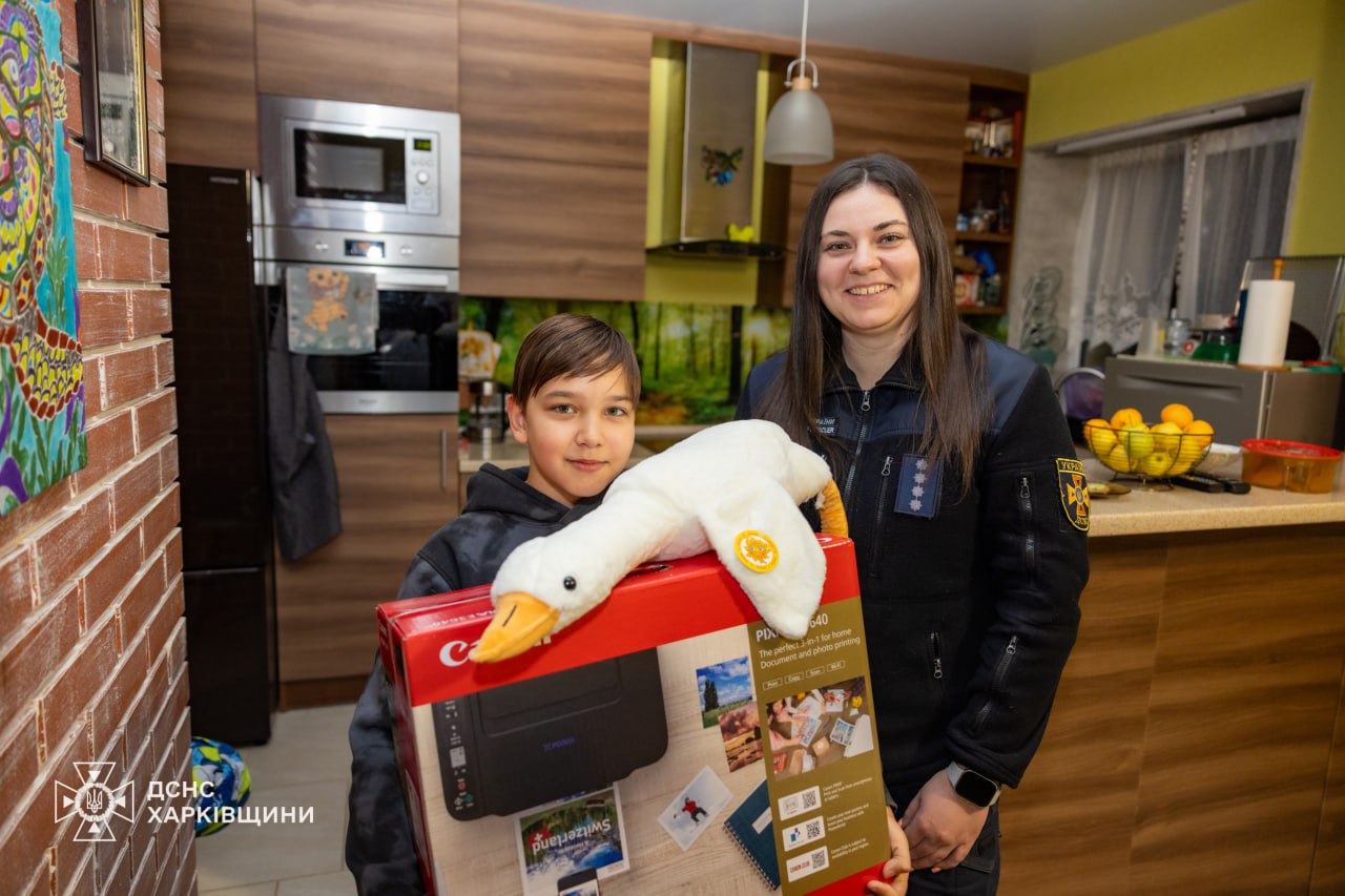 С Днем Святого Николая поздравили детей погибших спасателей на Харьковщине 📷