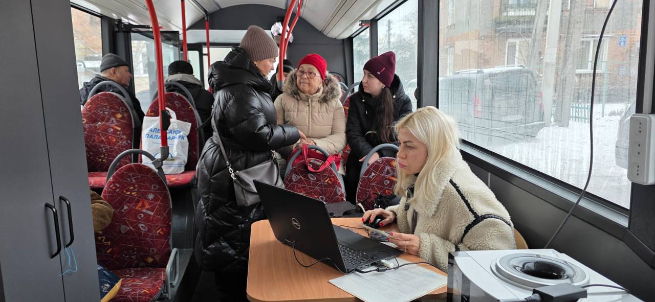 ЦНАП в автобусе в Харькове