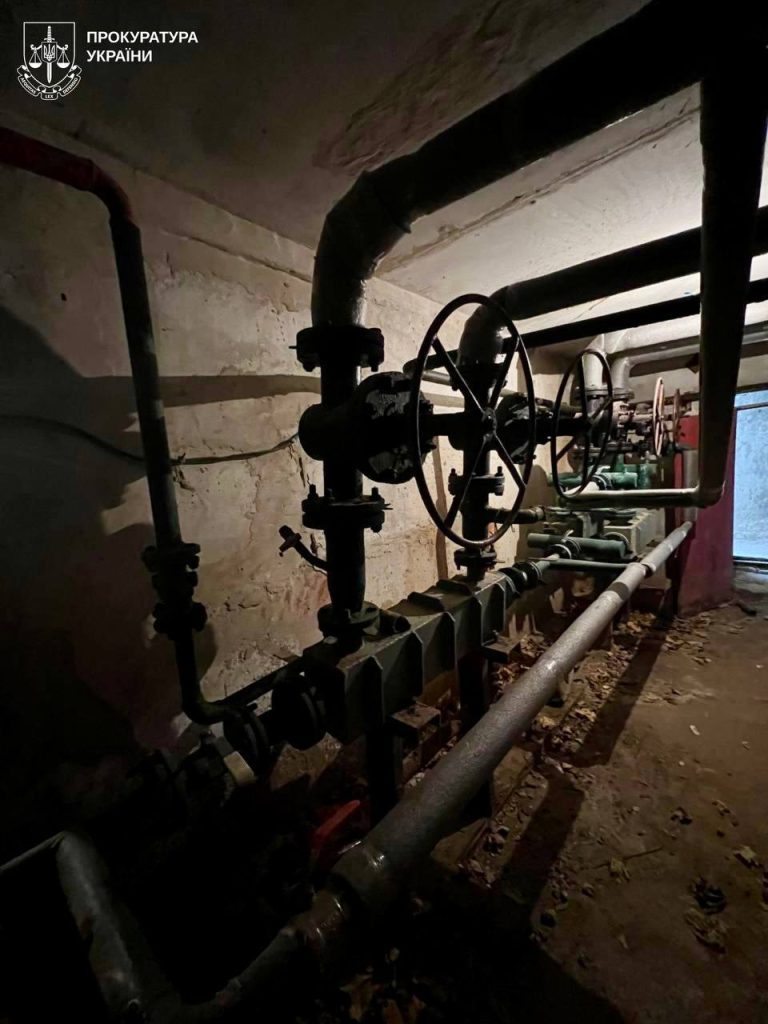 Отмыли деньги на тепловых пунктах