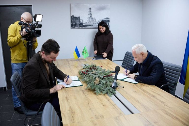 Чтобы у харьковчан был шанс: о чем антикоррупционеры договорились с мэрией 📹