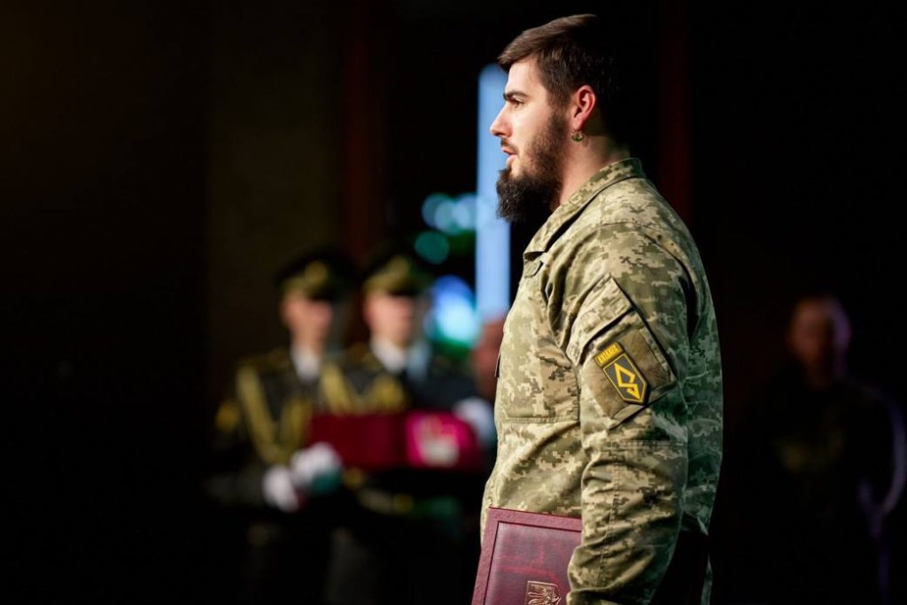 Ахиллесу вручили Героя Украины