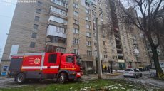 Пожар в 14-этажке в Харькове: погиб мужчина, двух человек спасли (фото)
