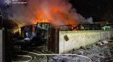 Под Харьковом БпЛА упал в частном секторе: горел дом, четверо пострадали