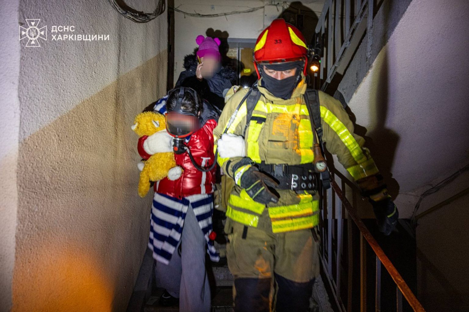 На Салтівці горіла багатоповерхівка: врятували 22 людини, загинув чоловік