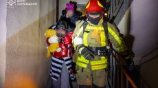 На Салтовке горела многоэтажка: спасли 22 человека, погиб мужчина