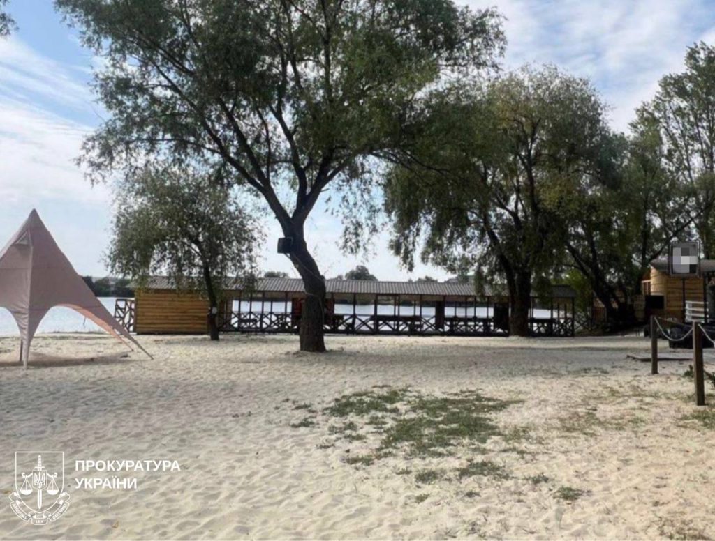 альтанки на Безлюдовке