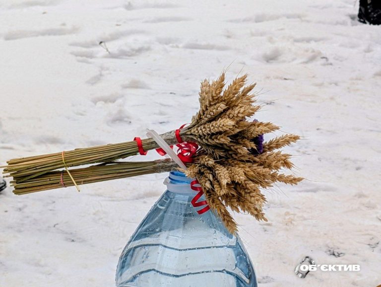 Вся ли вода на Крещение становится святой: мнение харьковского священника 📹