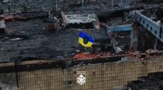 Украинский флаг развевается над мэрией Купянска: Хартия показала видео штурма
