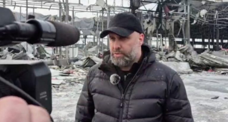 Двоє людей загинули в укритті “Нової пошти”, туди вдарила ракета – Синєгубов