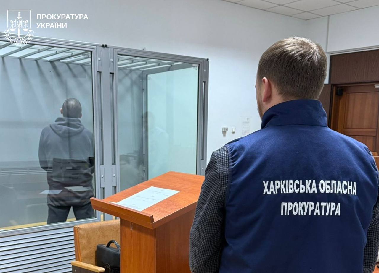 15 лет получил диверсант, поджигавший релейные шкафы Укрзалізниці в Харькове