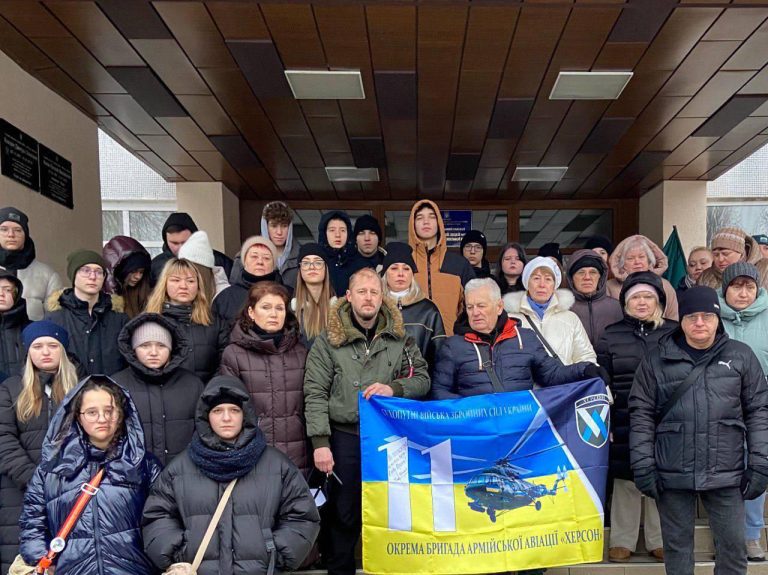 Льотчику та розвіднику. У Харкові увічнили пам’ять загиблих воїнів (фото)