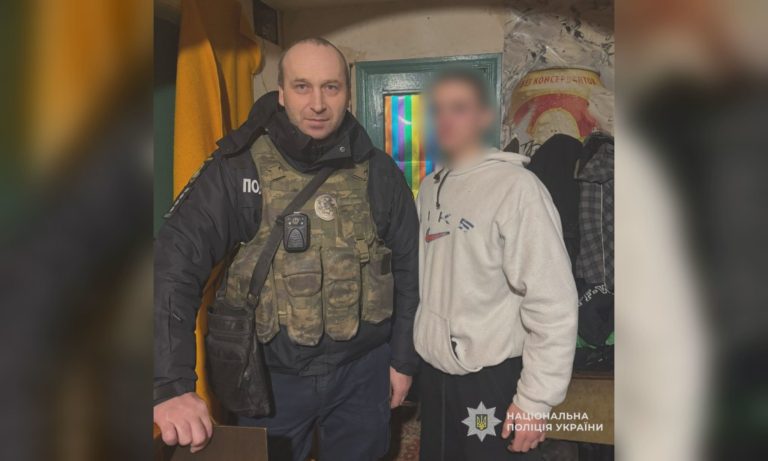 Пішов до бабусі 31 грудня і зник: де знайшли підлітка на Харківщині
