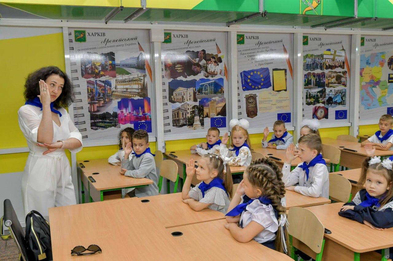 Идут морозы: продлят ли каникулы в школах Харькова