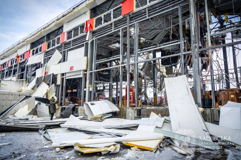 удар по Новой почте в пригороде Харькове 13 января