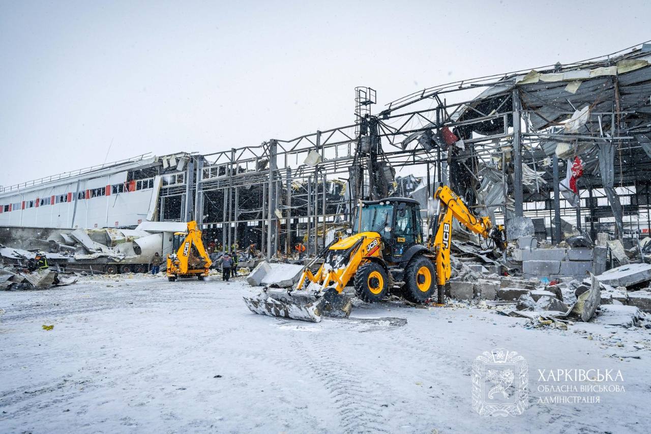 Удар по терминалу «Новой почты» в Коротиче: как ликвидировали последствия 📷