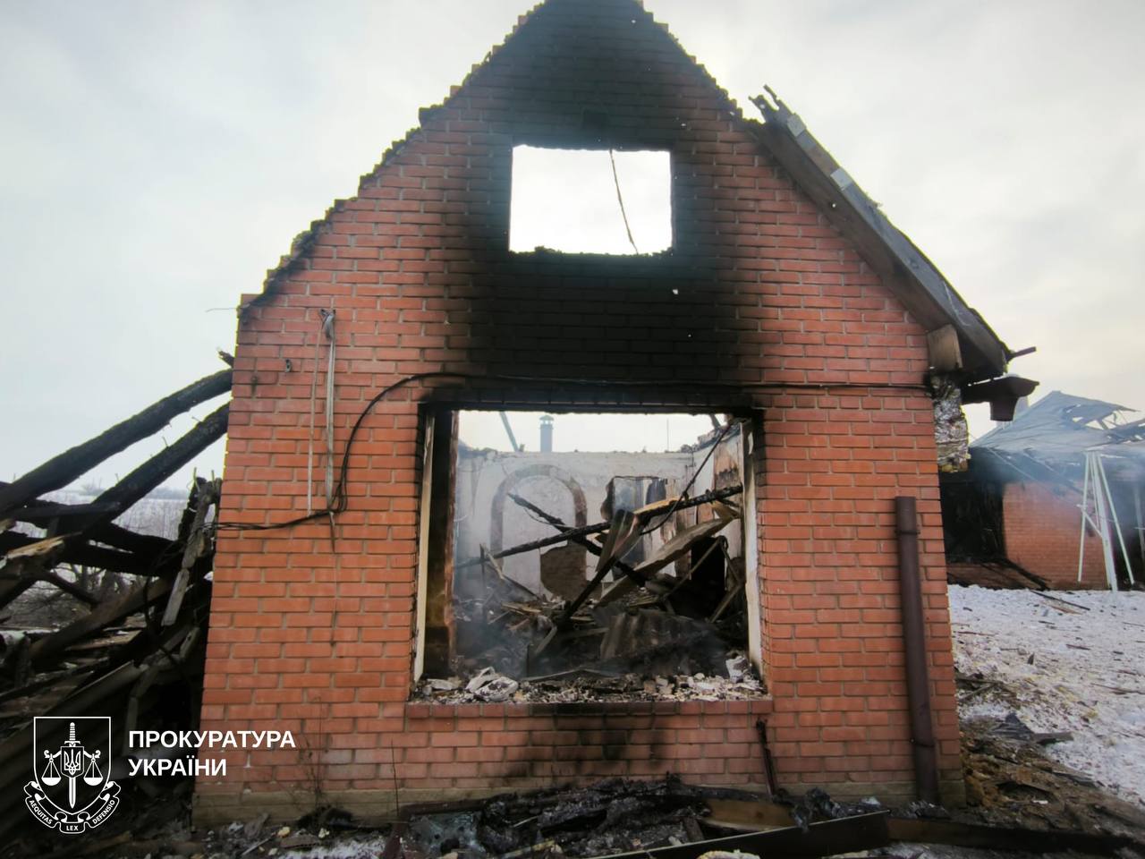 Катался на санках у дома: ребенок ранен вследствие удара БпЛА на Харьковщине