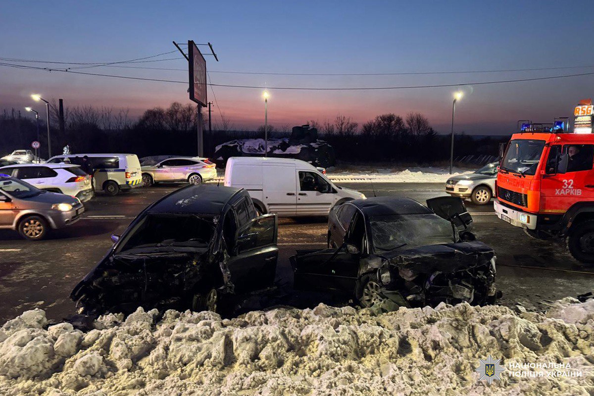 ДТП с шестью авто на Клочковской в Харькове: есть погибший и пострадавшие 📷