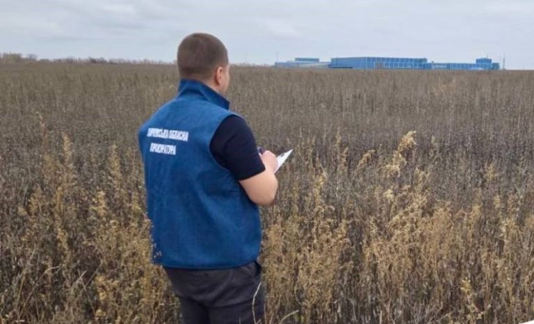 Более 143 га земли за полмиллиарда гривен забирают через суд у завода ХТЗ