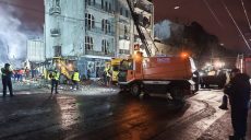 Как в Харькове устраняют последствия ракетных ударов РФ 2 января (фото)