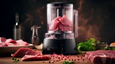 Кухонный комбайн с мясорубкой: кому выгодно «2-в-1», а кому лучше отдельная электромясорубка