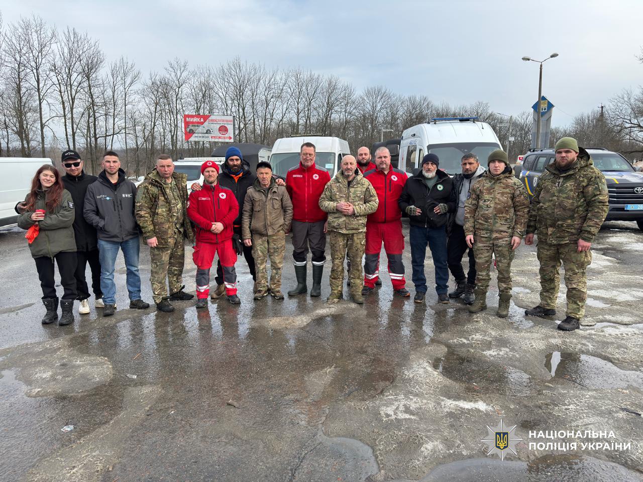 Десять дней эвакуировали 19 лошадей на Харьковщине под вражескими дронами