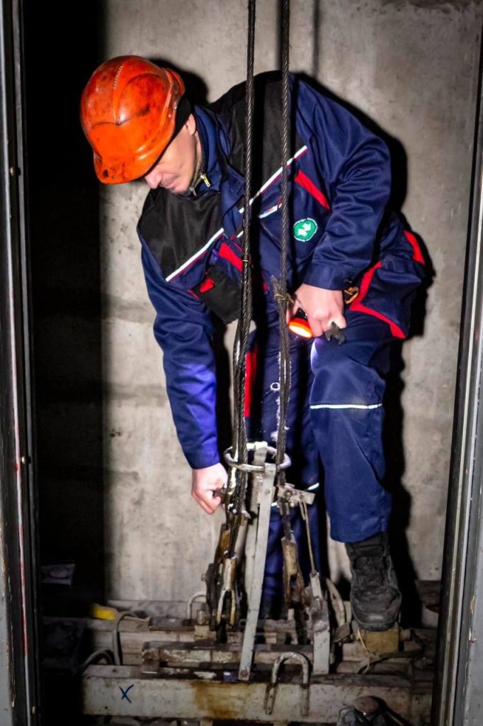 ремонт лифтов в Харькове