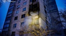 На Салтовке сегодня утром мужчина пытался спастись от огня и выпрыгнул с окна